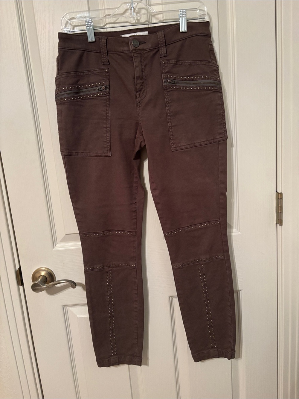 Straight Leg Stud-Trim Jeans in Dark Brown
